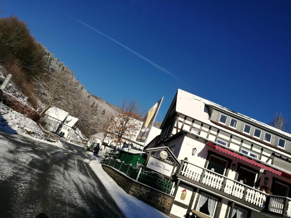 Hotel Gasthof Zur Hohen Hunau Schmallenberg Esterno foto